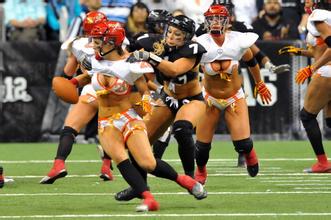 �׹��齫����ҩˮ��Ƶ����������������˲�䱻���� ����Χ��(ͼ)...